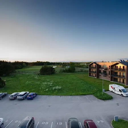 Διαμέρισμα Golf Penthouse Κουρεσάαρε